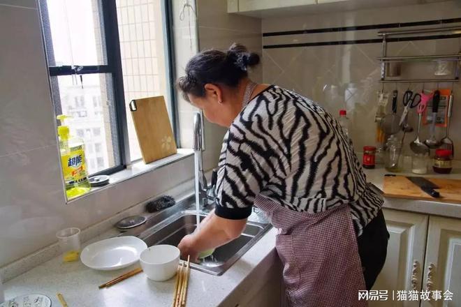 65岁大妈:别犯糊涂儿女再孝顺也不如这几样东西靠得住 65岁大妈:别犯糊涂儿女再孝顺也不如这几样东西靠得住