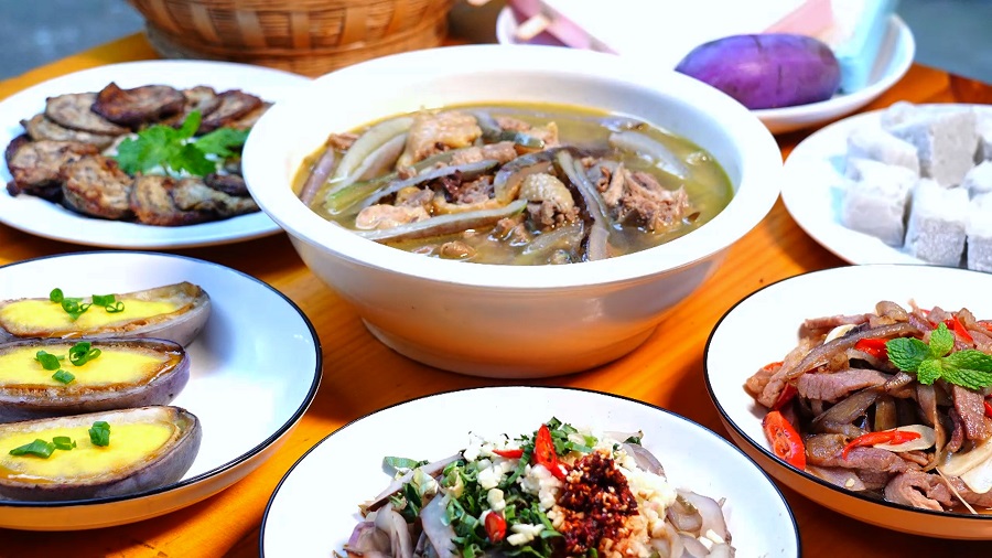 保山龙陵:秋日美食八月瓜登场_新华网 保山龙陵:秋日美食八月瓜登场_新华网